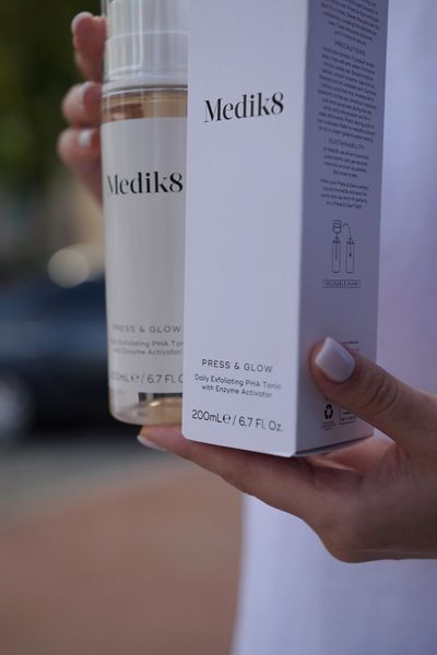 Тоник Medik8 Press & Glow Toner   MD13 фото