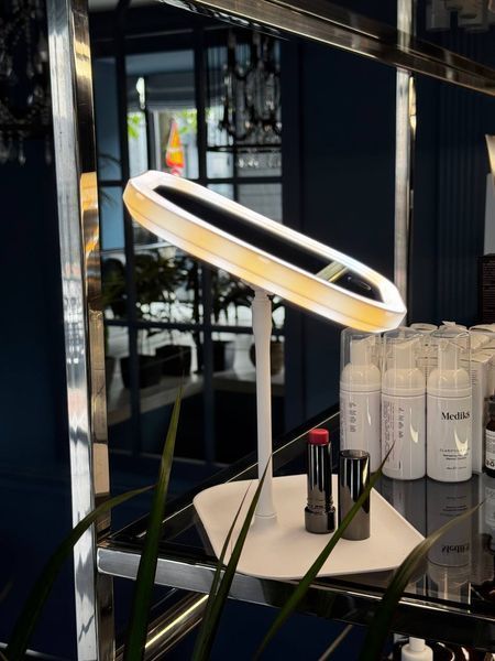 LED-дзеркало для макіяжу з регульованою підсвіткою DZ14 фото