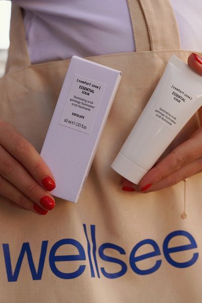 Essential Scrub &ndash; очищающий скраб Comfort Zone CZ19 фото